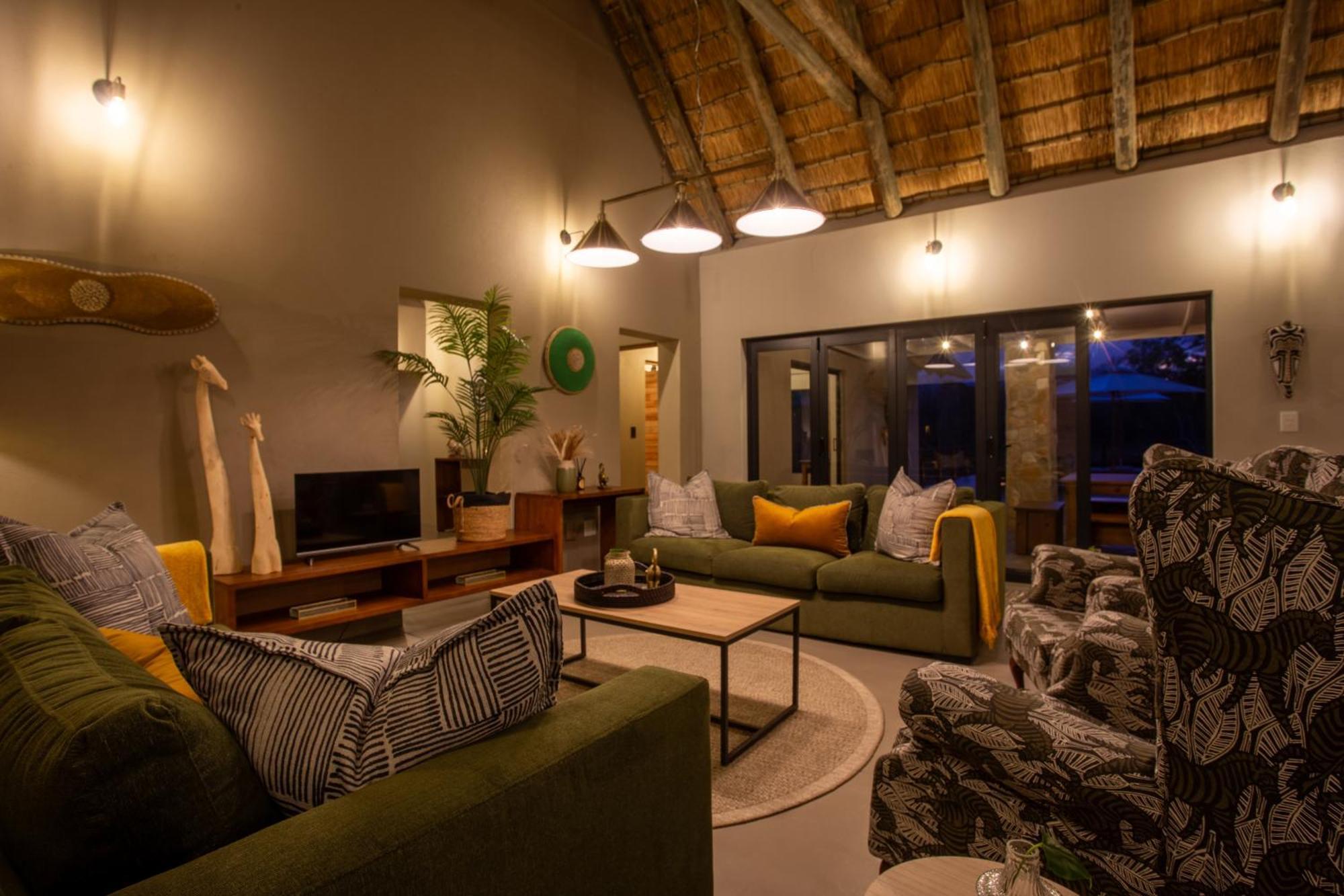 Vuyani Marula Lodge Hoedspruit Exterior photo